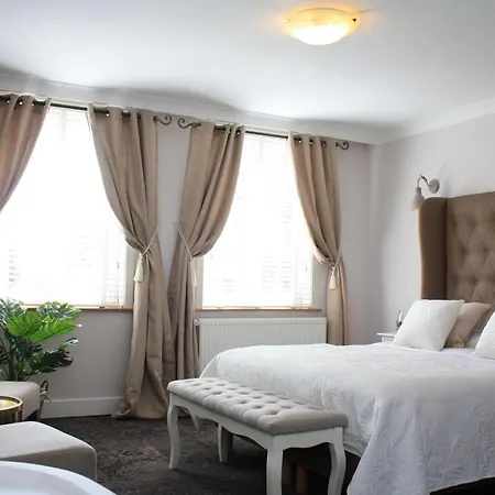 Hotel Vredehof 2*