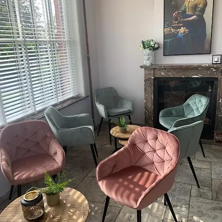 Vredehof Hotel 2*